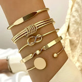 Conjunto de Pulseiras Douradas Elegantes