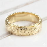 Anel Flor Dourado Atemporal