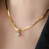Colar de Strass Dourado Sereno