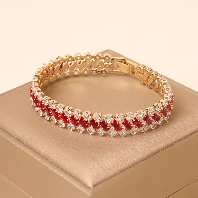 Pulseira Luxuosa de Ouro e Esmeralda Elegante