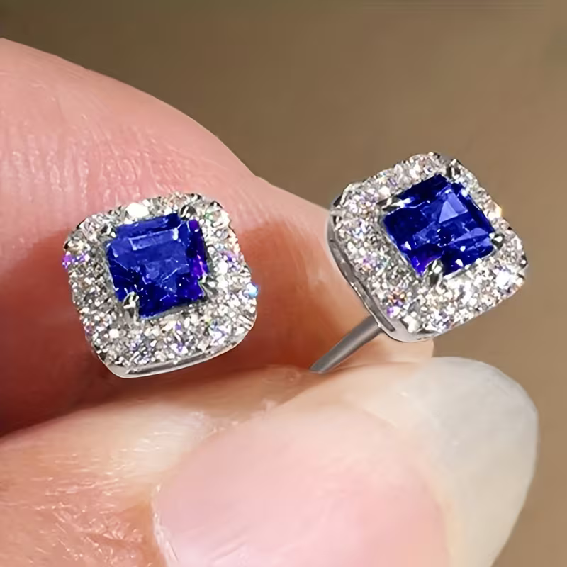 Brincos Elegantes de Ouro com Esmeralda