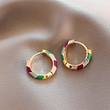 Brincos Argola de Esmalte Elegantes