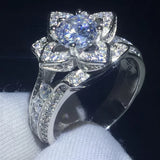 Anel Flor de Diamante